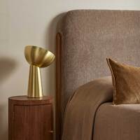 Hugh Table Lamp Gold